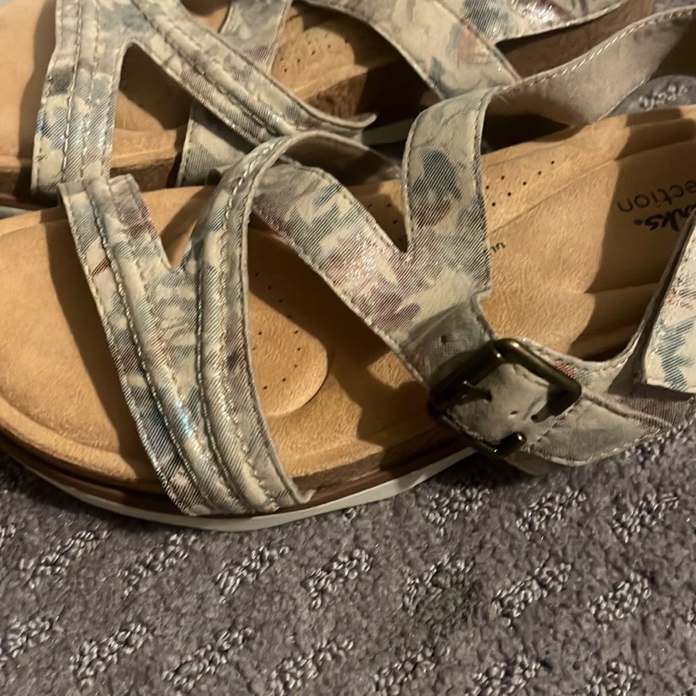 Clarks Collection Sandals - Picture 3 of 6